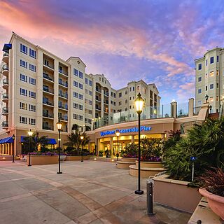 Club Wyndham Oceanside Pier Resort — Exterior