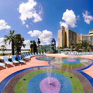Bay Lake Tower at Disney's Contemporary Resort — Fountains