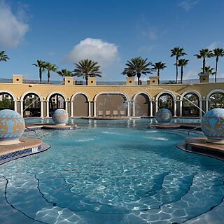 Hilton Grand Vacations at Tuscany Village — Pool