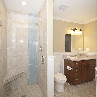 Riverwalk Resort at Loon Mountain — Bathroom