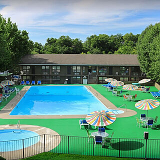 Roark Vacation Resort