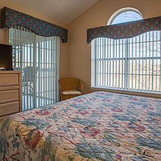 Thousand Hills Golf Resort — Bedroom