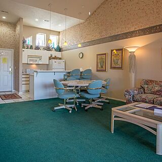 Thousand Hills Golf Resort — Living Area