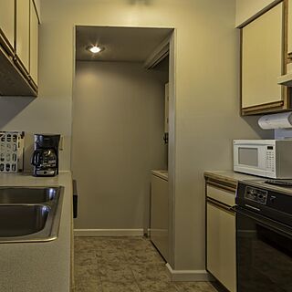 Pointe Royale Village & Country Club — Kitchen
