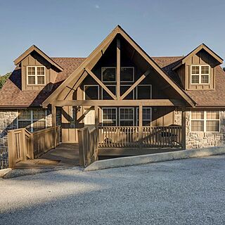 Lodges at Fox Hollow — Exterior