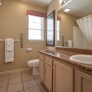 Carriage Place Resort &mdash; Bathroom