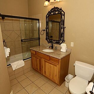 MROP at Eagles Nest Resort — Bathroom