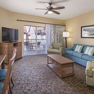 Wyndham Branson at the Meadows — Living Area