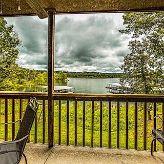 Table Rock Resort at Indian Point — Balcony