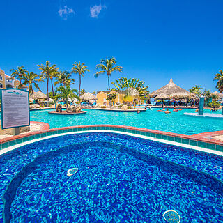 Costa Linda Beach Resort — Pool