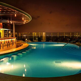Beach Palace — Pool Bar
