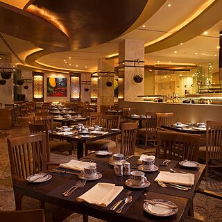 Beach Palace — Restaurant