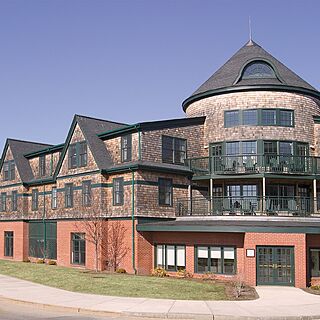 Club Wyndham Long Wharf — Exterior