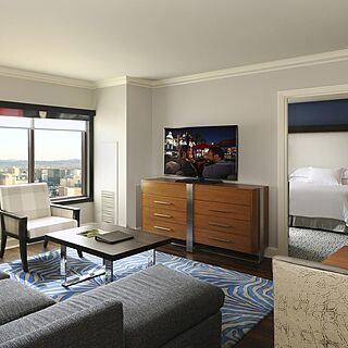 Hilton Grand Vacations on the Boulevard — Living Area