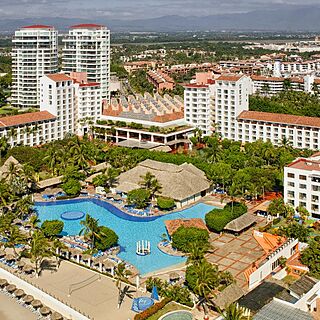 Melia Puerto Vallarta — Exterior