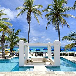 Coral Beach Club — Pool