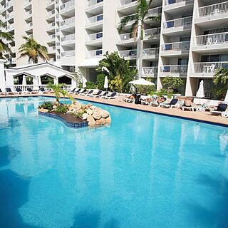 Sapphire Beach Club &mdash; Pool