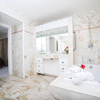 Sapphire Beach Club &mdash; Bathroom