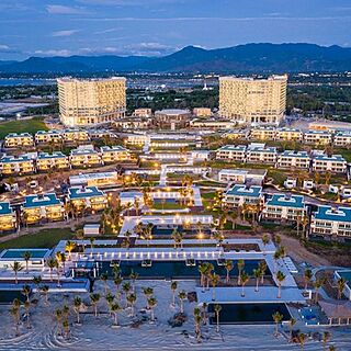 ALMA Resort — Exterior