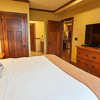 The Cliffs at Long Creek — Bedroom