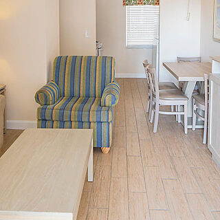 Dolphin Beach Club — Living Area