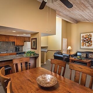 Club Wyndham Flagstaff — Sample Dining Area