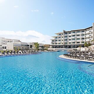 Ventus at Marina El Cid Spa & Beach Resort — Pool