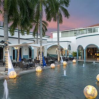 Ocean Maya Royale — Entrance