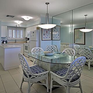 Plantation Beach Club at South Seas Island Resort — Dining Area