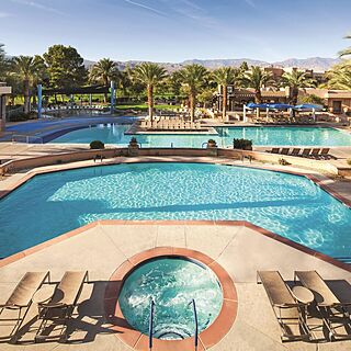 Marriott's Shadow Ridge II - The Enclaves &mdash; Pool Area With Hot Tub