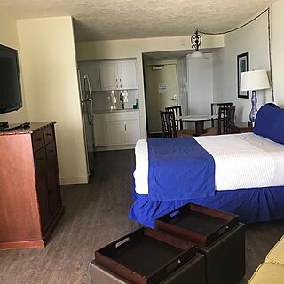 Caloosa Cove Resort — Studio Unit