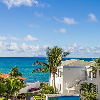 La Vista Beach Resort — Exterior