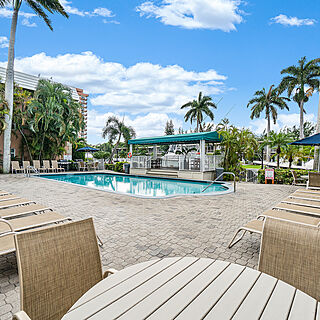 Coconut Bay Resort — Pool