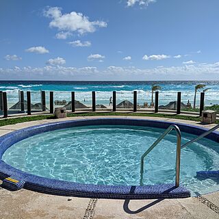 The Westin Lagunamar Ocean Resort Villas & Spa &mdash; Ocean View Hot Tub