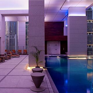 Royal Club at Bonnington Tower — Pool