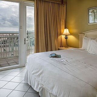 Royal Floridian Resort — Bedroom