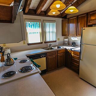 Timbers at Island Park Village Resort — Kitchen