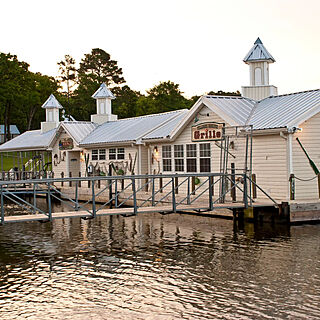 Villages Resort at Lake Palestine — Restaurant