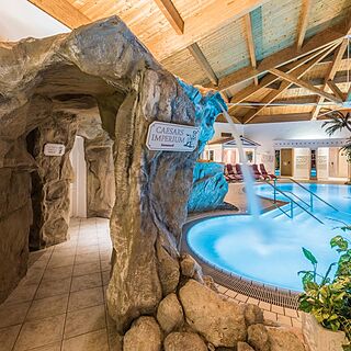 Lisi Family Hotel — Pool