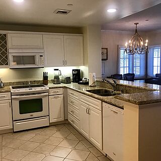 Four Seasons Residence Club Aviara &mdash; Sample kitchen