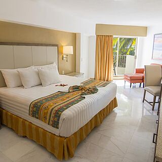 Tesoro Ixtapa — Bedroom