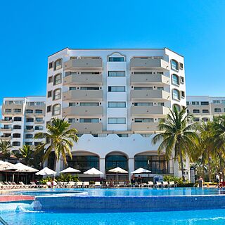 Tesoro Ixtapa — Pool