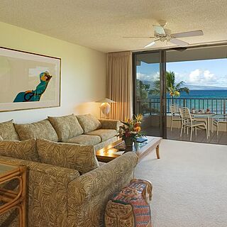 Aston Paki Maui — Living Area