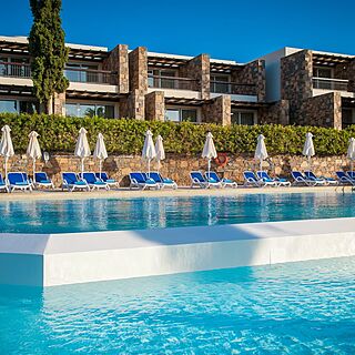 Wyndham Grand Crete Mirabello Bay — Pool