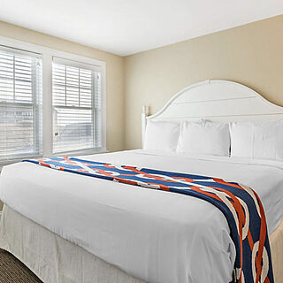 Breakers Beach Resort — Sample Bedroom