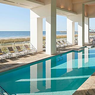 Ocean Enclave by Hilton Grand Vacations — Pool