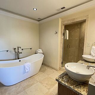 Chetola Resort — Sample Bathroom