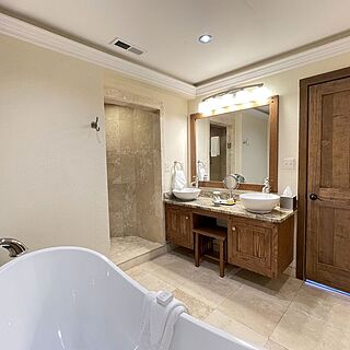 Chetola Resort — Sample Bathroom