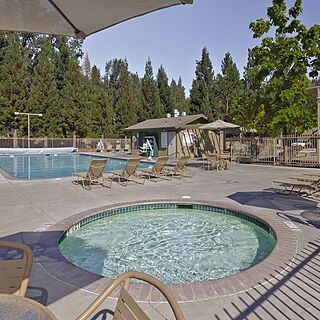 WorldMark Bass Lake — Hot Tub