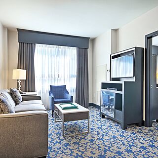 Wyndham Canterbury at San Francisco — Sample Living Area